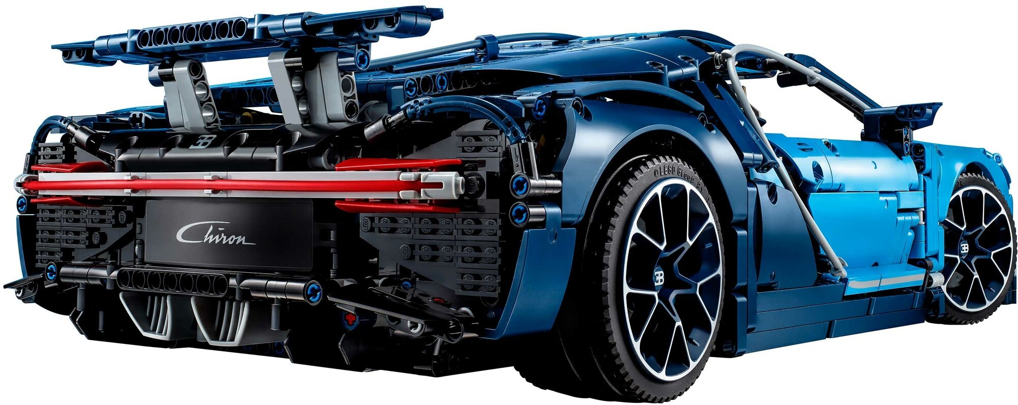 Конструктор LEGO Technic Bugatti Chiron, 3599 деталей (42083) - фото №18