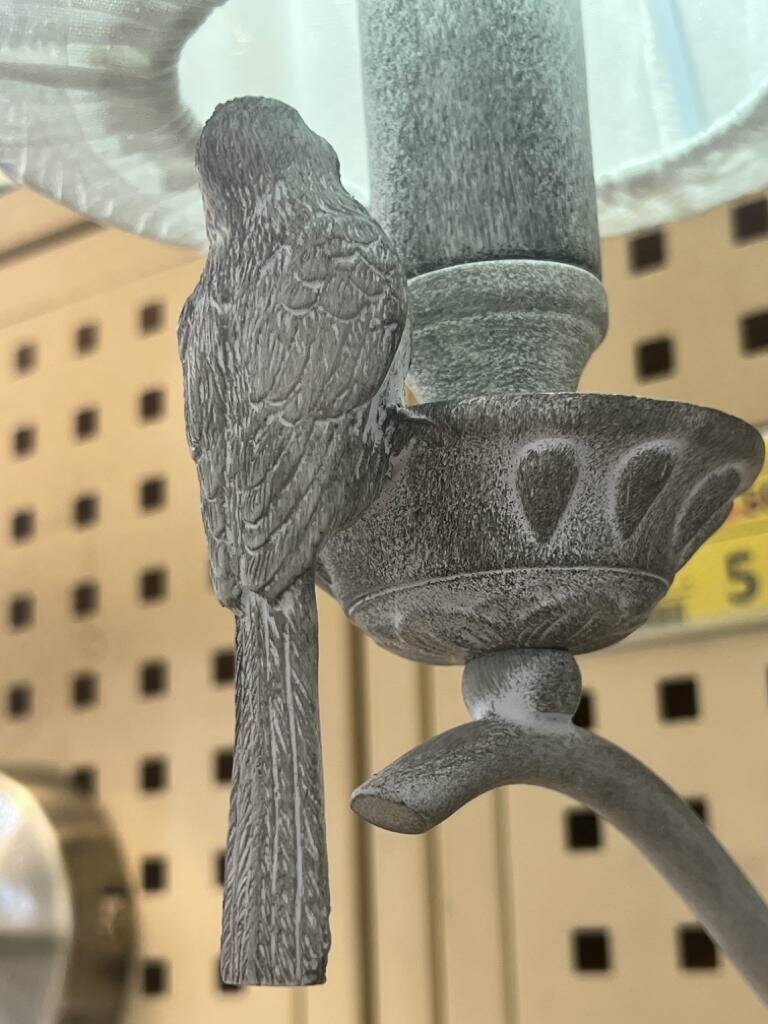 Настольная лампа Maytoni Elegant Bird ARM013-11-W