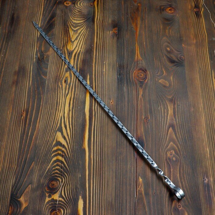 Шафран Шампур с ручкой-кольцом, рабочая длина - 70 см, ширина - 10 мм, толщина - 3 мм с узором