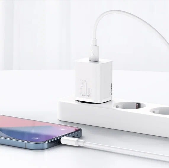Зарядное устройство Baseus Super Si Quick Charger PD20W + Кабель Type-C to Lightning 1 м, Белый, TZCCSUP-B02 — фото 1