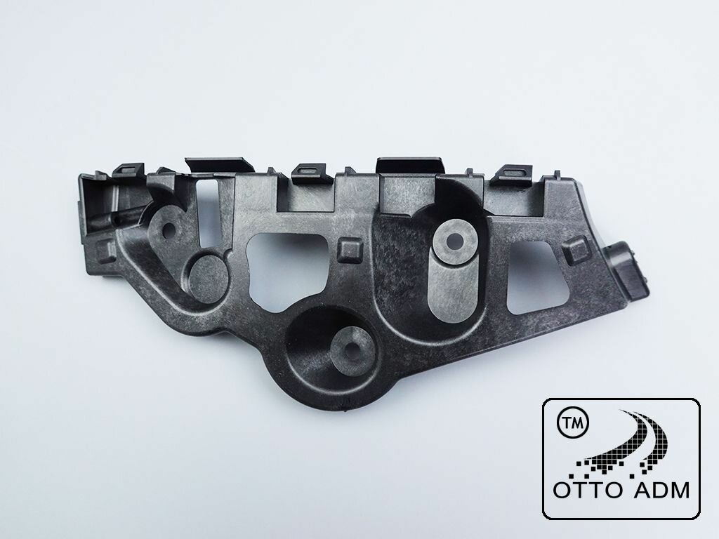 фото Крепление бампера заднее левое для Рено Сандеро 2, Направляющая, кронштейн заднего бампера левый Renault Sandero 2014-2023 850459391R