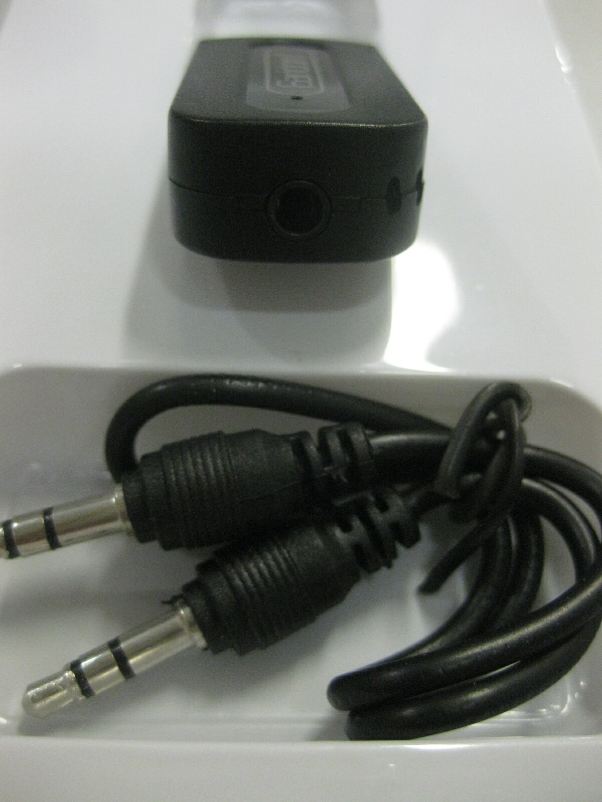 USB AUX Bluetooth адаптер (приемник) Earldom wireless audio receiver ET-M22 черный