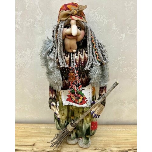 Кукла-оберег ручной работы Баба Яга с метлой 75 см