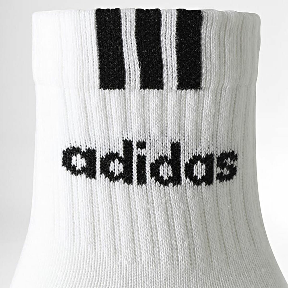 Носки adidas 3-Stripes Linear Half-Crew Cushioned Socks 3PP, комплект, 3 пары, размер S INT, белый — фото 1