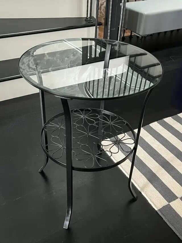 IKEA Журнальный стол, 48х48х61.5 см