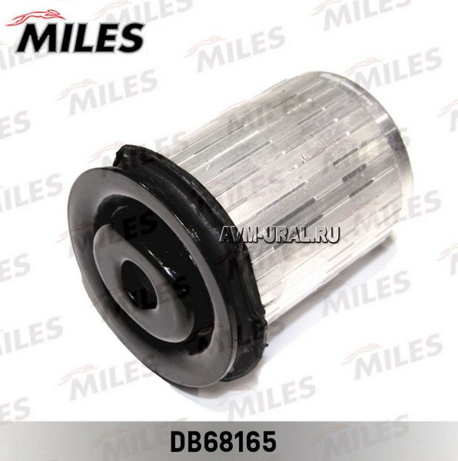 MILES DB68165 Сайлентблок Miles DB68165 рычага пер. подвески MERCEDES W210, W211