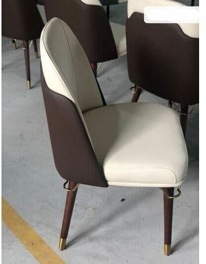 Стул обеденный в стиле MELTING LIGHT Chair By Turri Furniture (бежевый + коричневый, ножки орех)