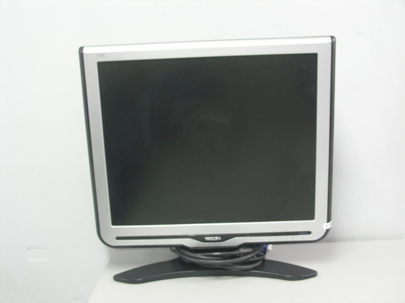 Монитор 17" Philips 170С (VGA, DVI)