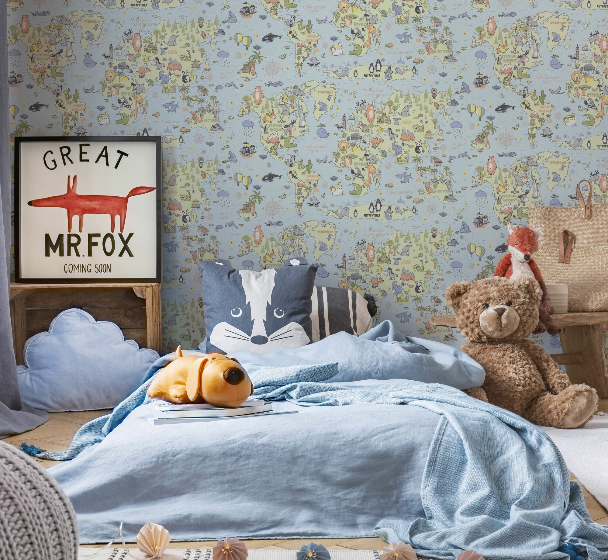 фото Обои карта мира виниловые 1,06х10м в детскую