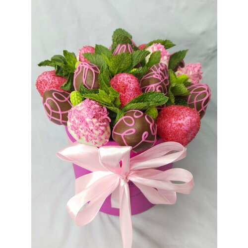 Букет из свежей клубники в шоколаде премиум 