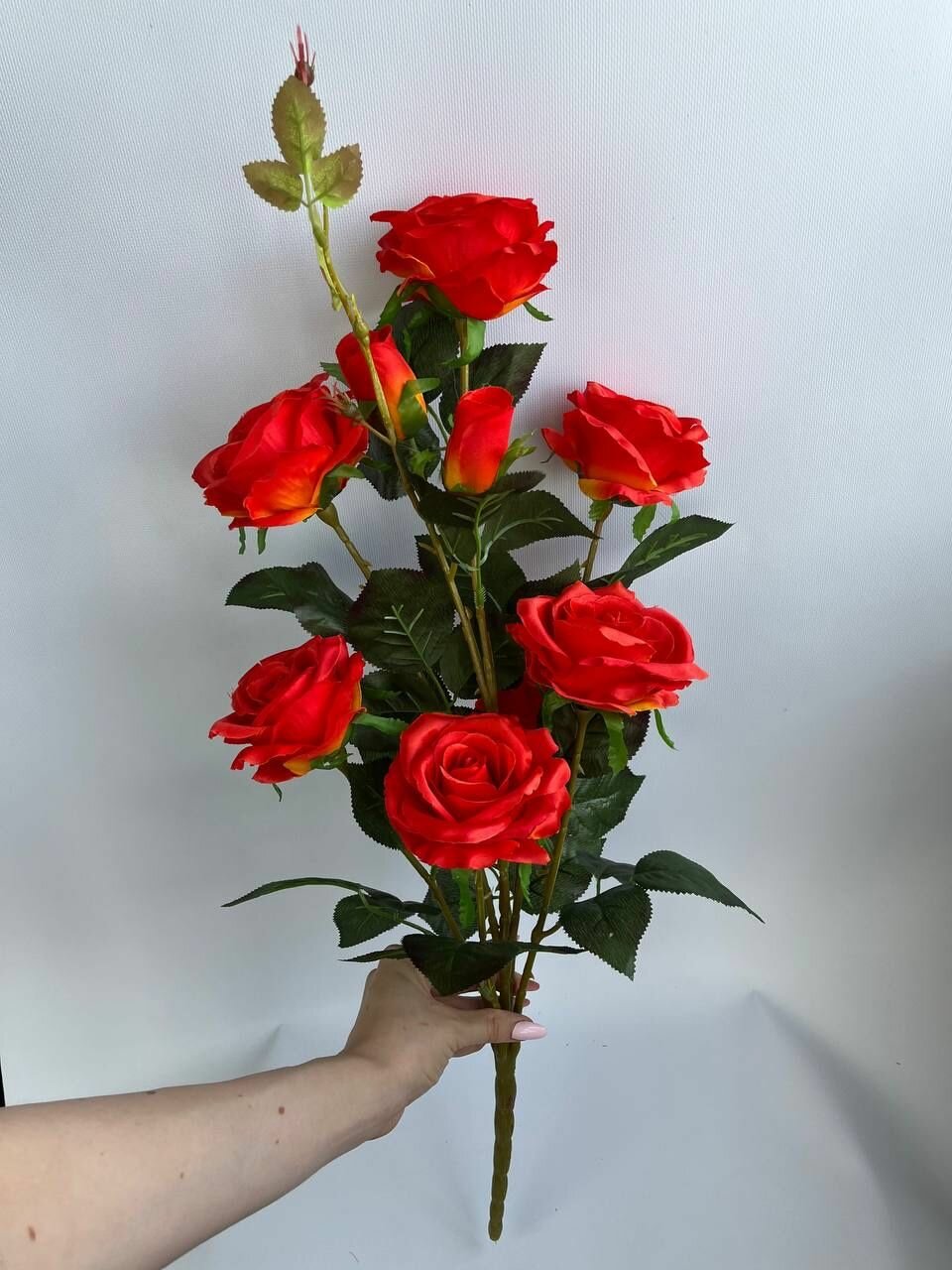 Искусственные цветы Роза кустовая коралловая 70см букет