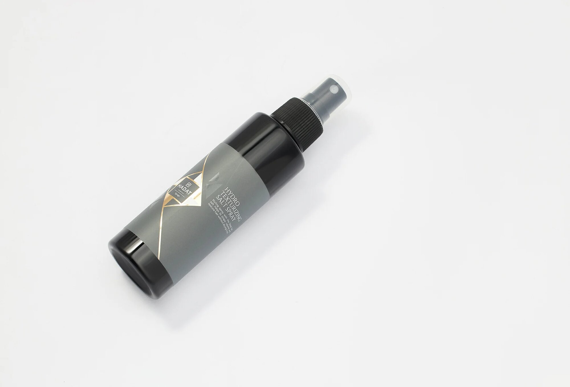 Текстурирующий солевой спрей HADAT COSMETICS hydro texturizing salt spray, 110мл — фото 1