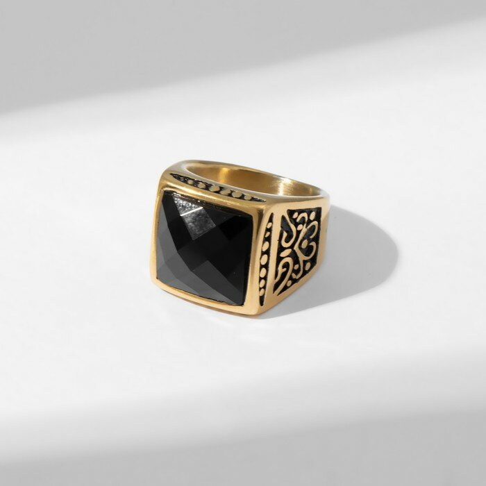 Queen fair Кольцо мужское "Перстень" ажур цвет чёрный в золоте 19 размер