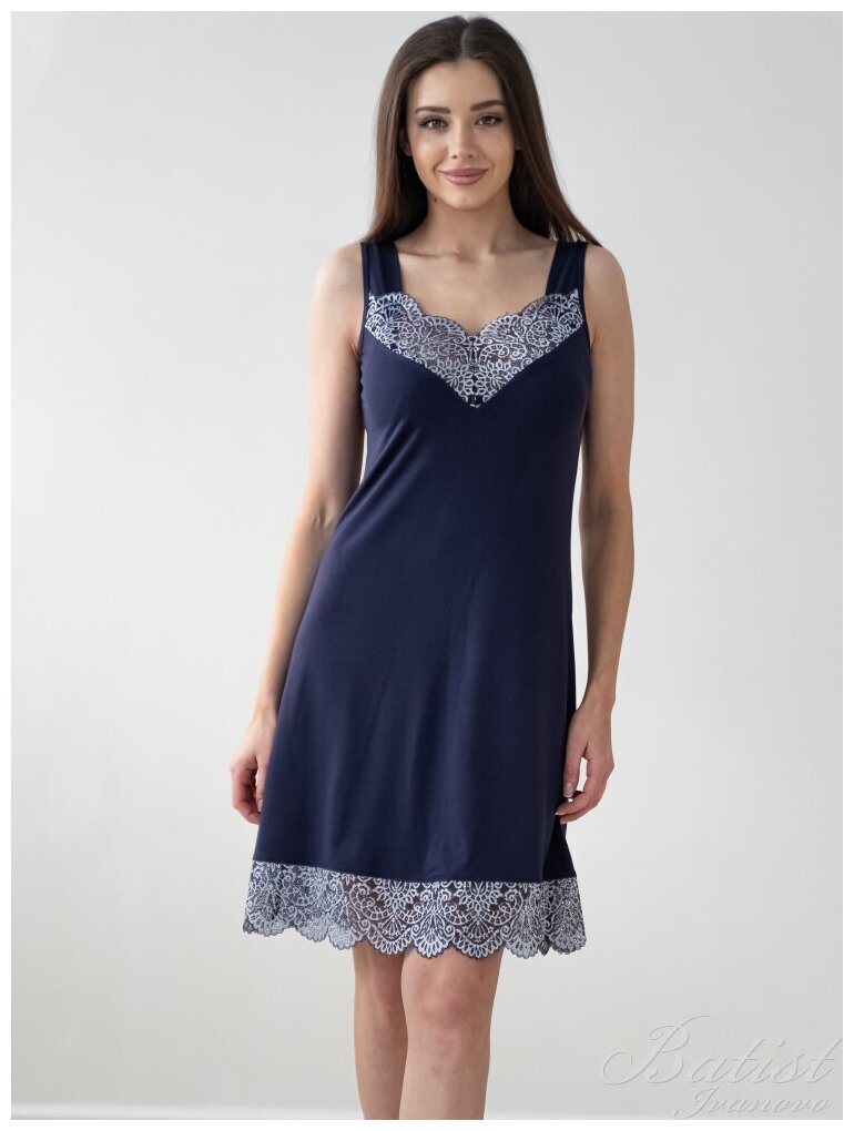 Ночная сорочка женская Елена, вискоза с кружевом, размер 44, синяя. Текстильный край. - фотография № 1