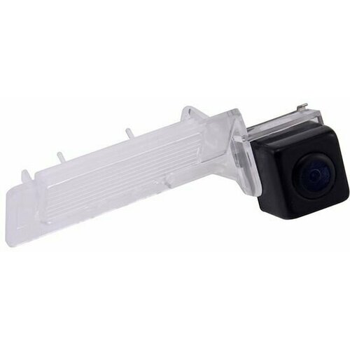 Камера заднего вида для Skoda Superb Combi 01-08 с углом обзора 175 590000₽