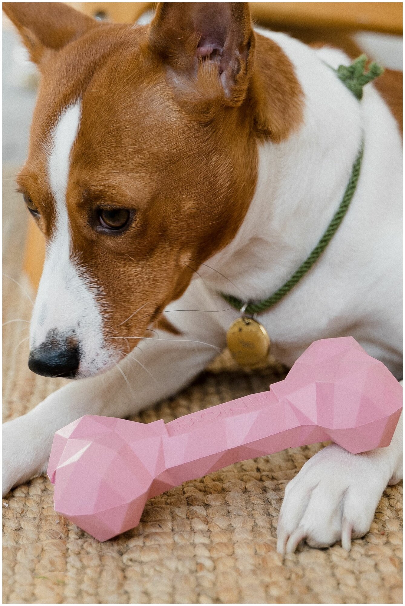 Супер прочная игрушка для собак силиконовая косточка TopDog, для чистки зубов - фотография № 4