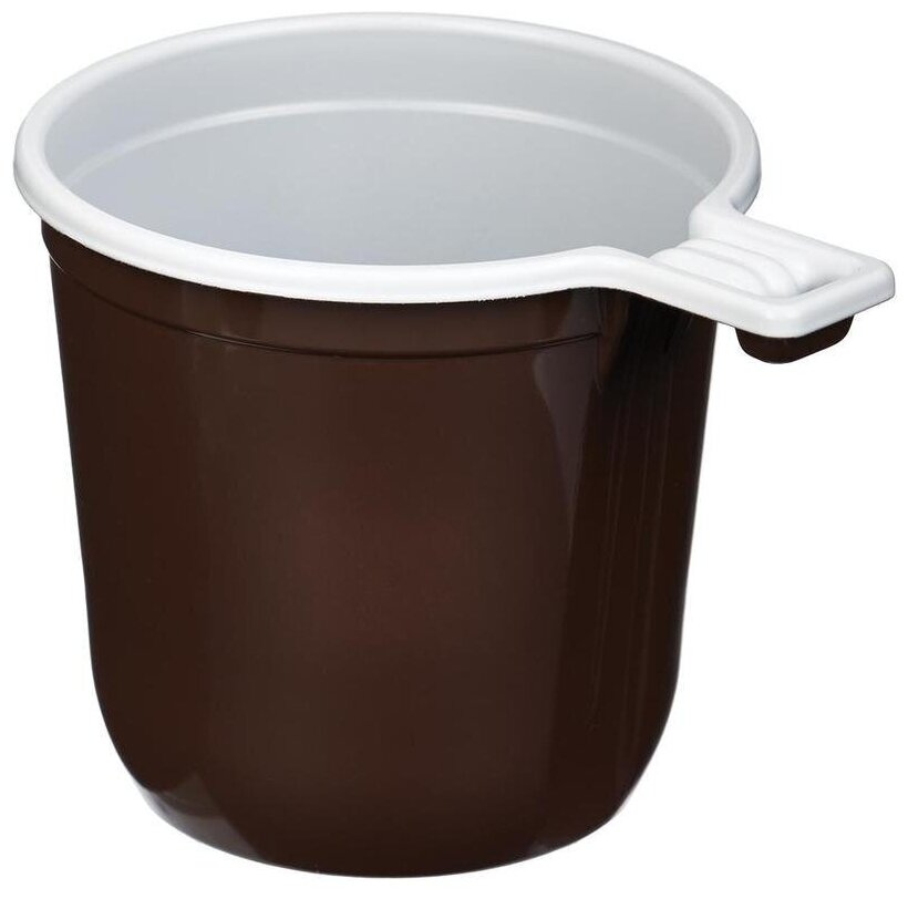 Чашка кофейная пластик 180-200 мл. коричневая 100 шт.