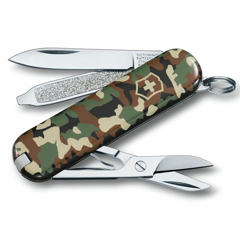 Мультитул Victorinox Classic (0.6223.94) камуфляж