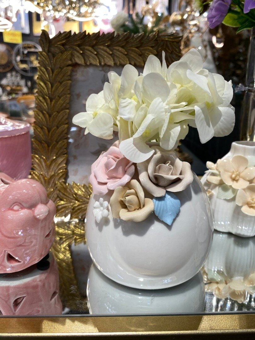 Ваза Shona Casaentera CE05-393057 керамика белый 100х100х100h