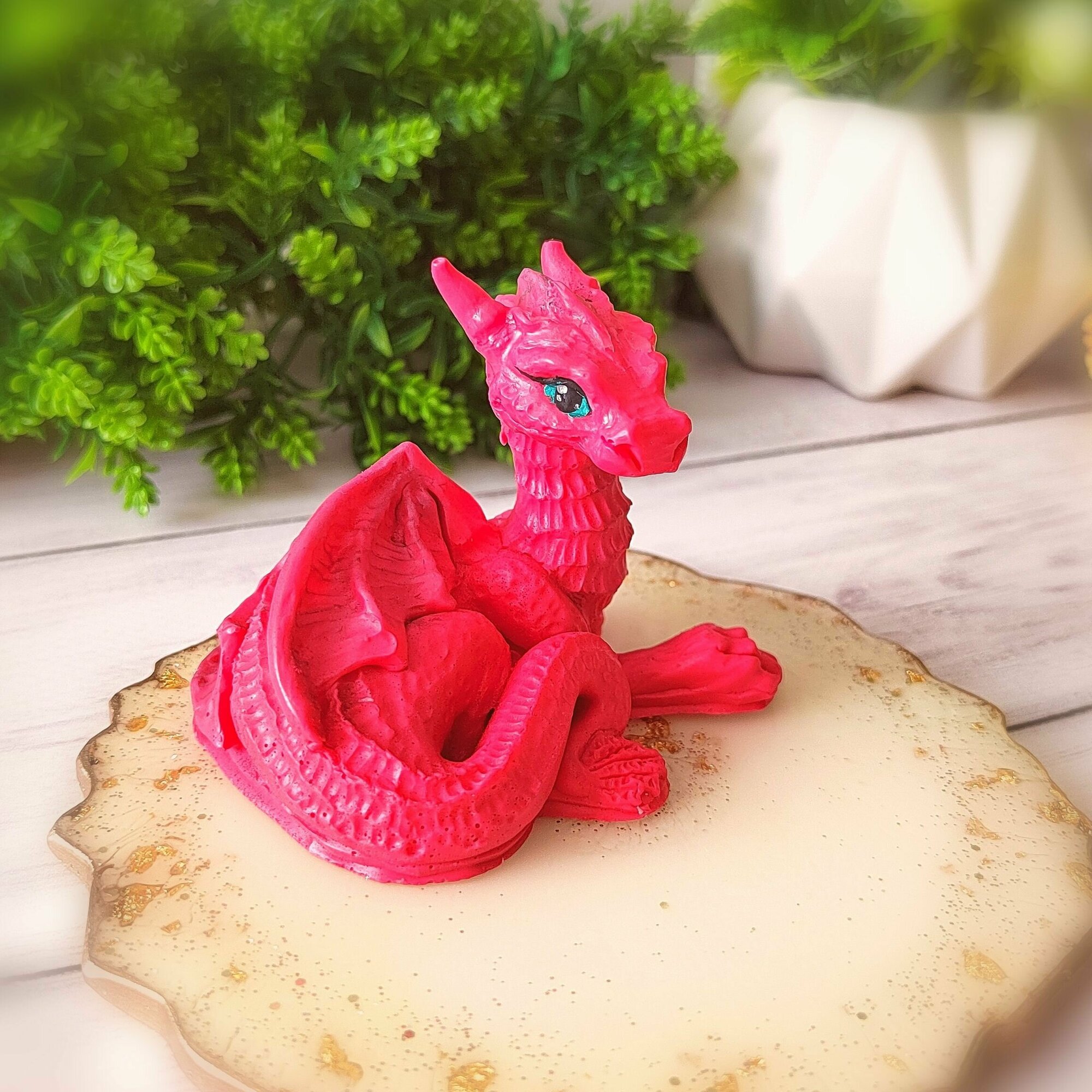 Сувенирное мыло ручной работы "Красный дракон"