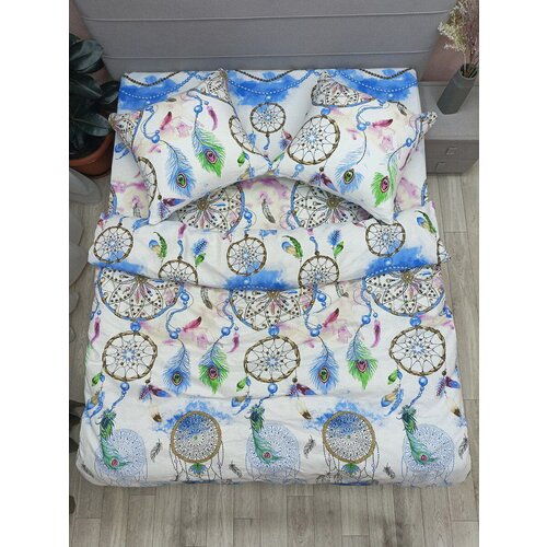 голубой, белый, зеленый