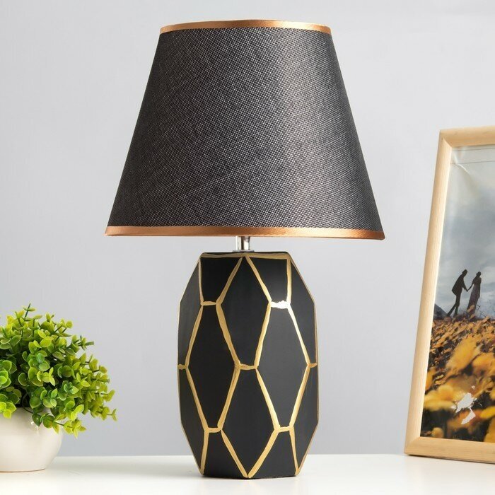 Настольная лампа "Сантано" E14 40Вт черно-золотой 20х25х39 см 9910497