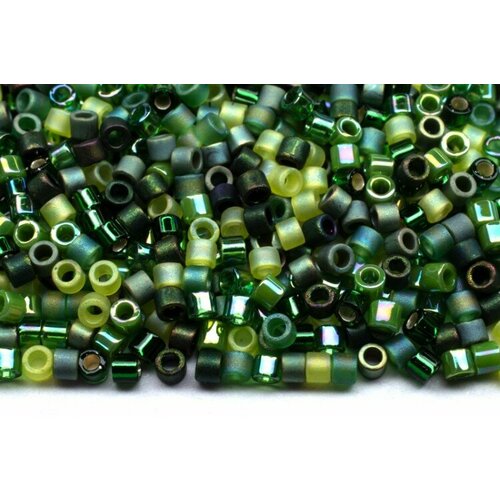 Бисер японский MIYUKI Delica цилиндр 10/0 DBM-MIX03 зеленый, микс Evergreen, 5 грамм