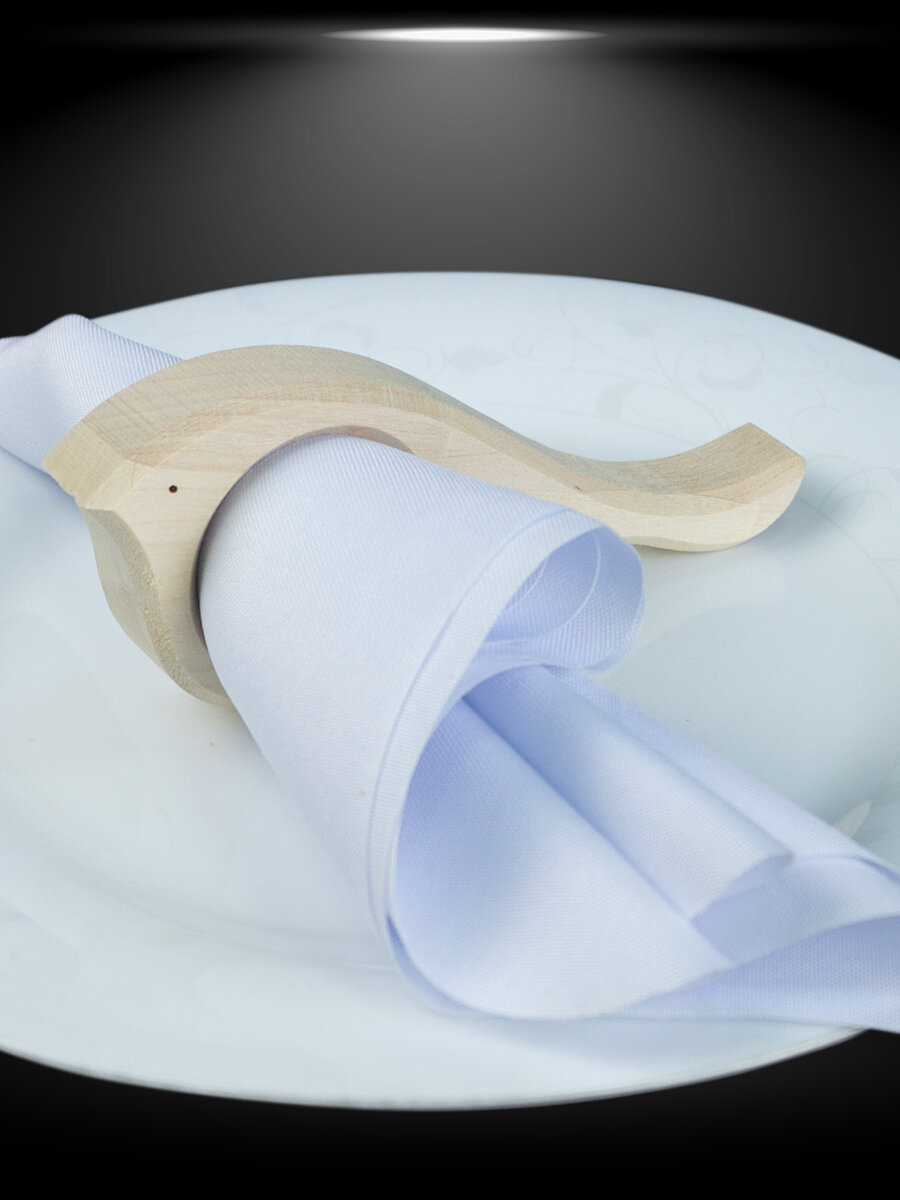 Набор деревянных березовых колец для салфеток в форме птичек 4 шт — фото 1