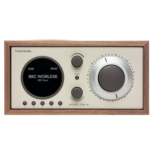 Радиоприемник Tivoli Audio Model One Цвет БежевыйОрех Classic Walnut 3179000₽