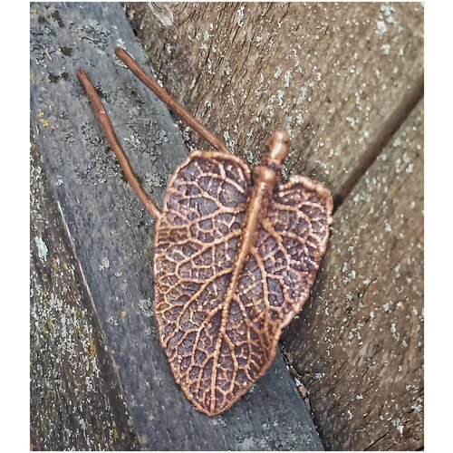 Медная шпилька для волос Лист лопуха, авторское украшение для волос