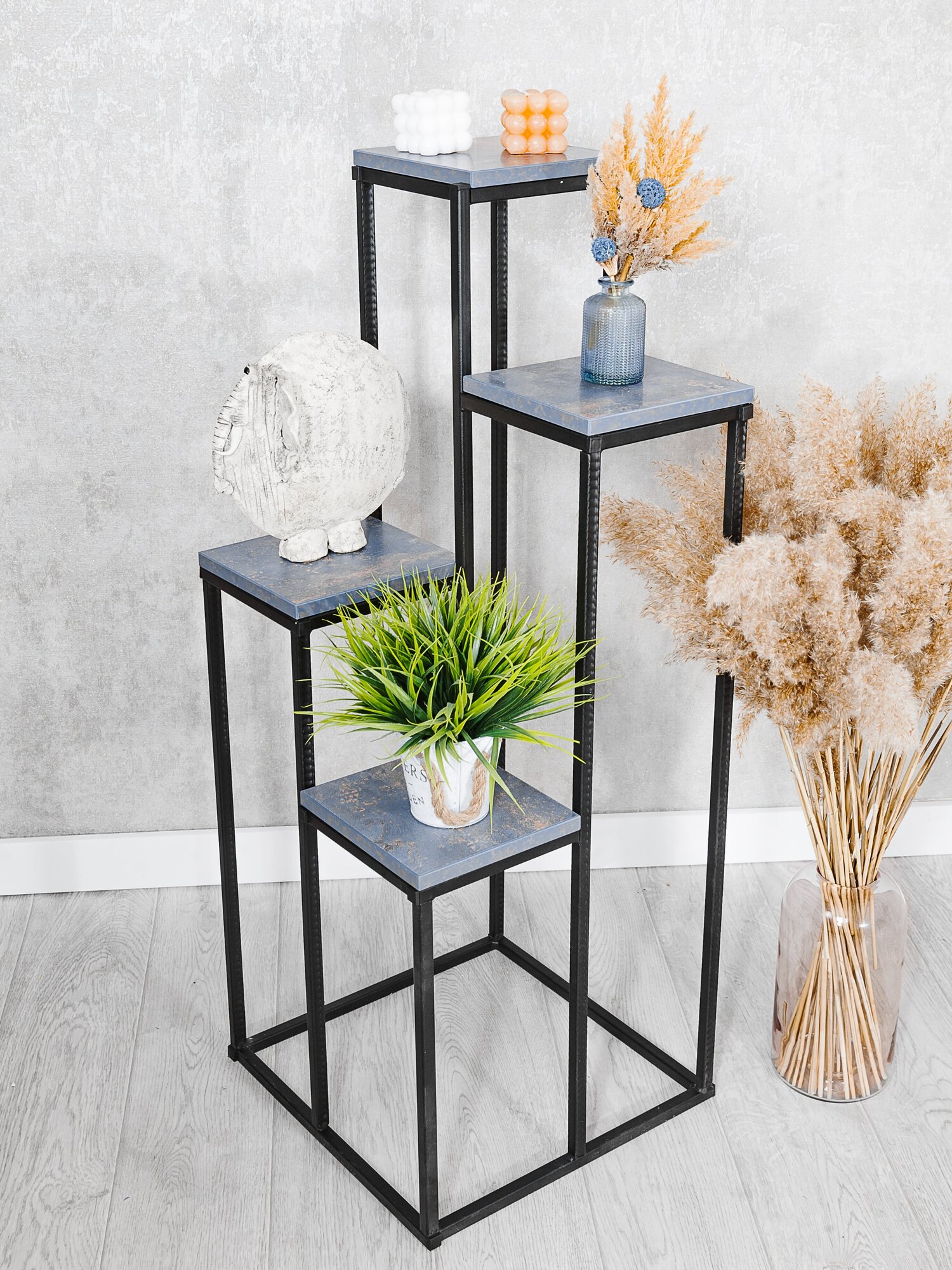 фото Подставка для цветов напольная. Подставка для растений. Подставка металлическая лофт