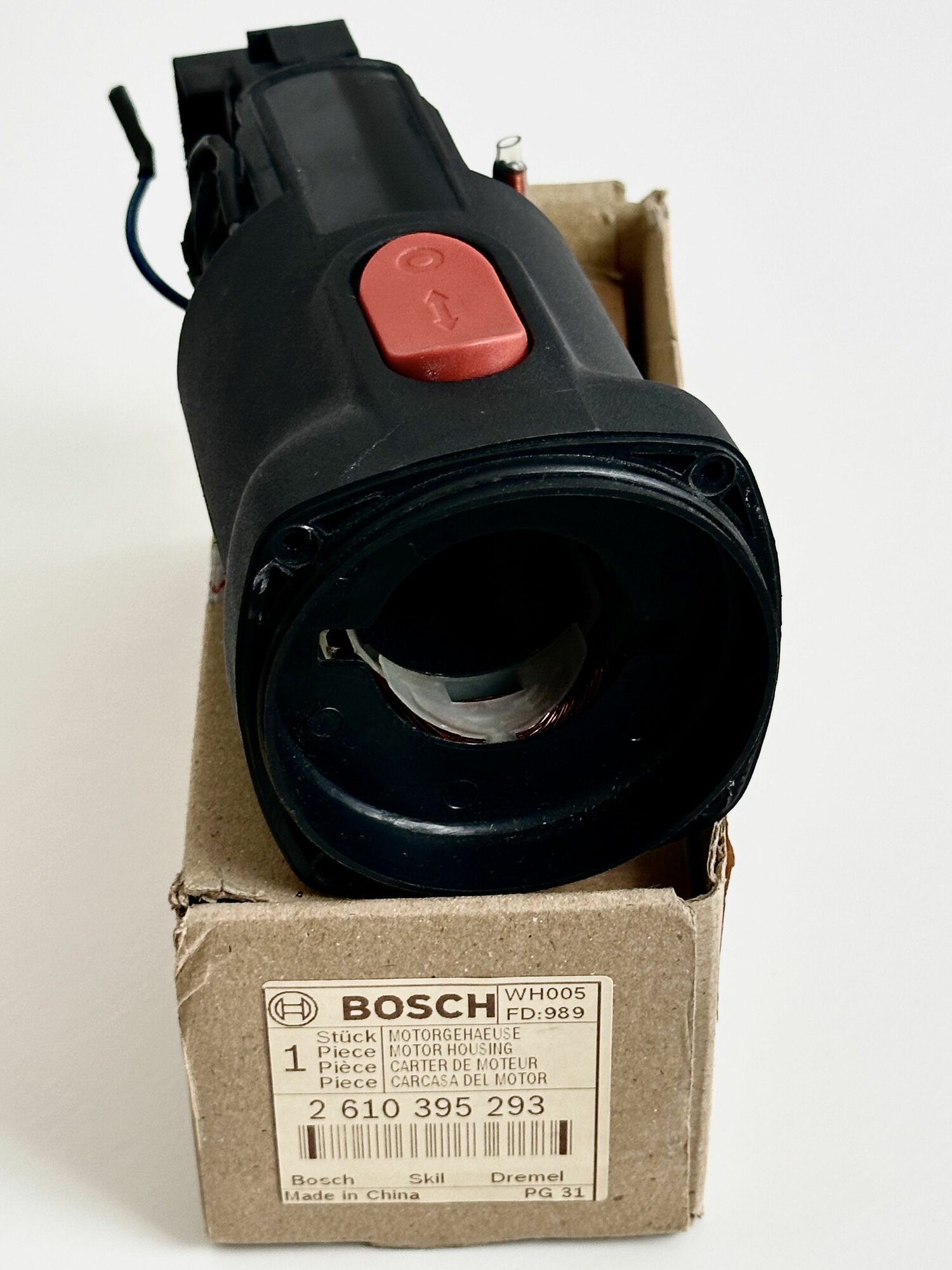 Корпус электродвигателя (мотора) в сборе Bosch (Бош) для болгарки (УШМ) SKIL (Скил) 9004/9135/9235. Артикул 2.610.395.293