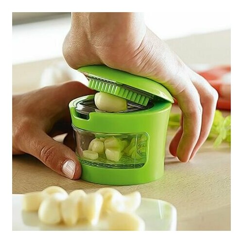 Измельчитель для чеснока 390₽