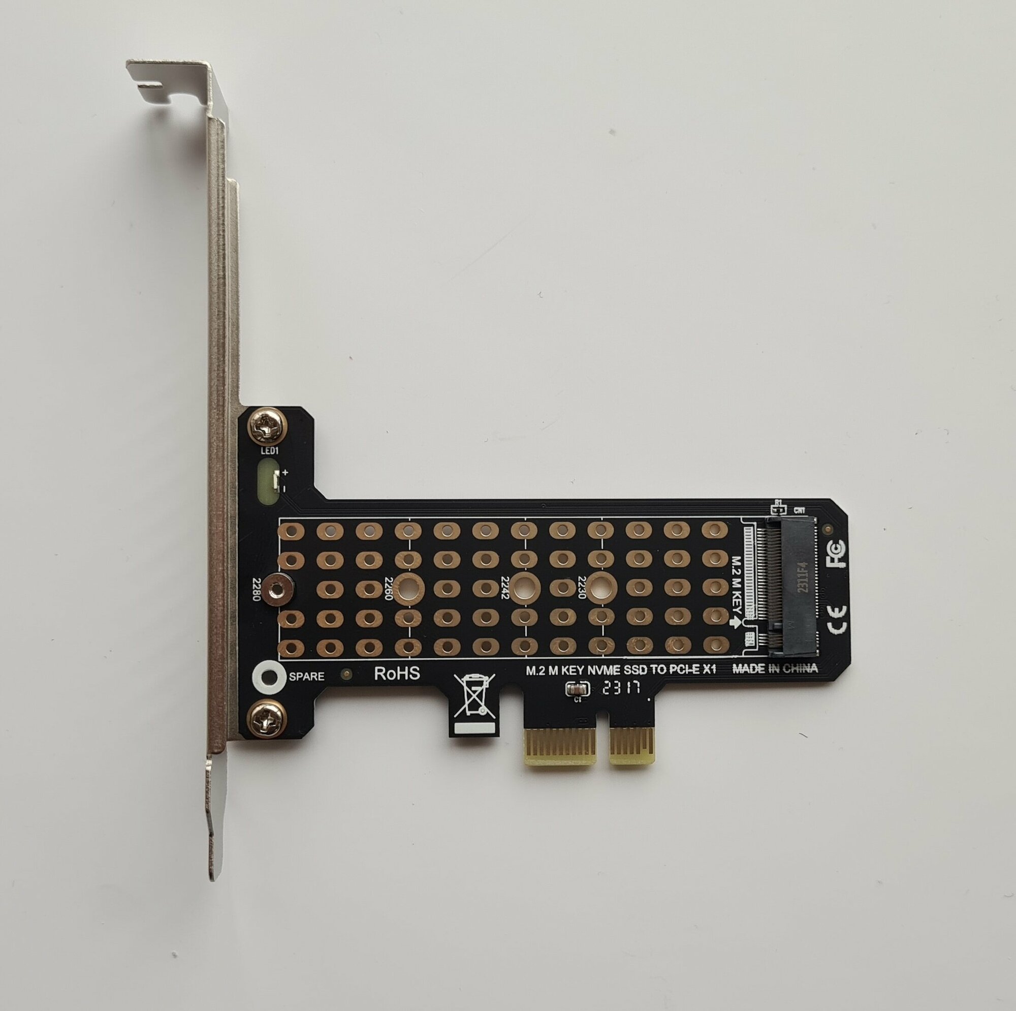 Адаптер для установки SSD M.2 (NVMe) в слот PCI-E