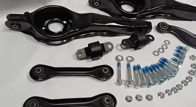 Комплект рычагов задней подвески для мазда 3 бк Mazda 3 BK/BL / Ford Focus 2 фокус 2 под г-образную стойку стабилизатора — фото 1