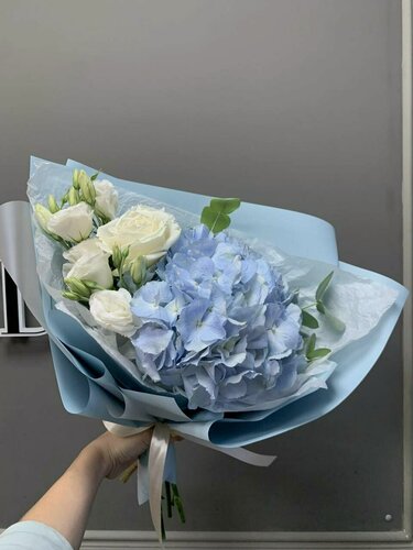 Изображение товара Букет из гортензии и эустомы
