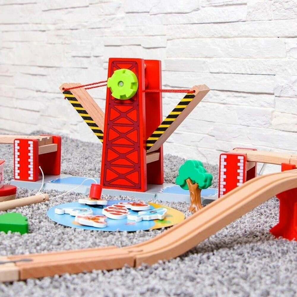Деревянная железная дорога: Мост - тоннель разводной с рельсами, комплект для поездов и электропоездов