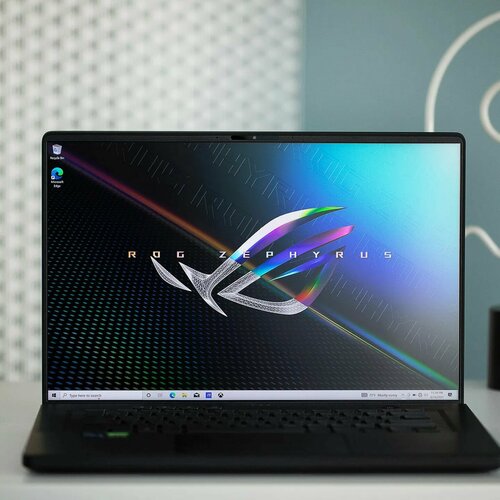 Asus ROG Zephyrus M16 i9 13900H RTX 4070 32Gb 1TB 25K 240Hz 500Nits 24999000₽