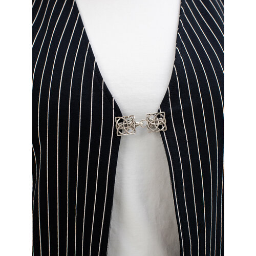 Зажим для кардигана JEXY серебряный 350₽