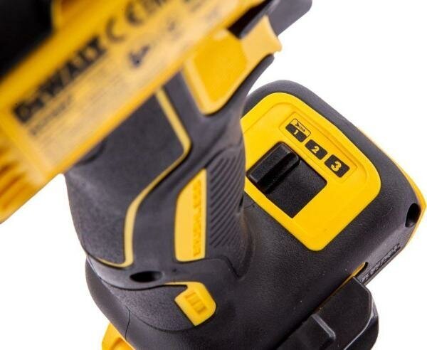 Винтоверт DeWalt - фото №12