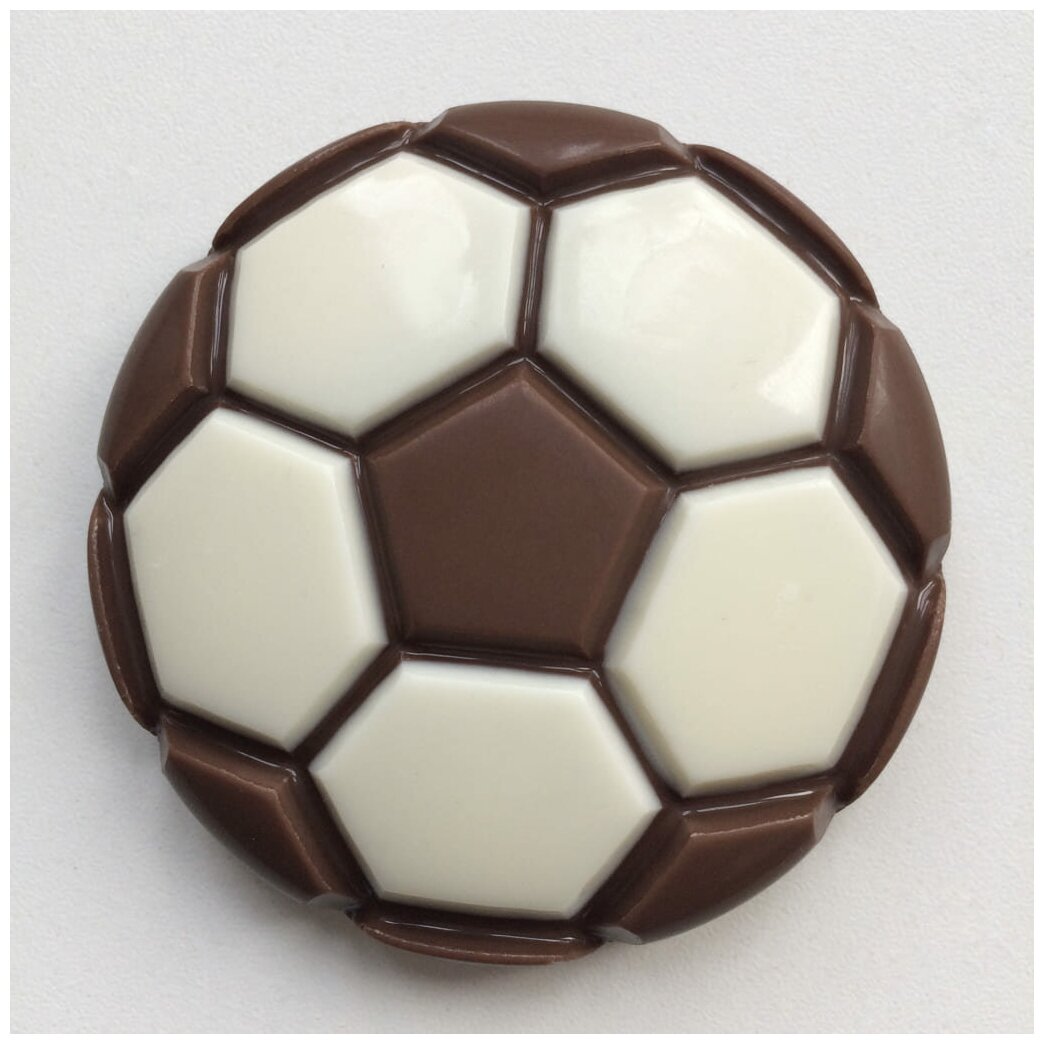 Мяч из шоколада