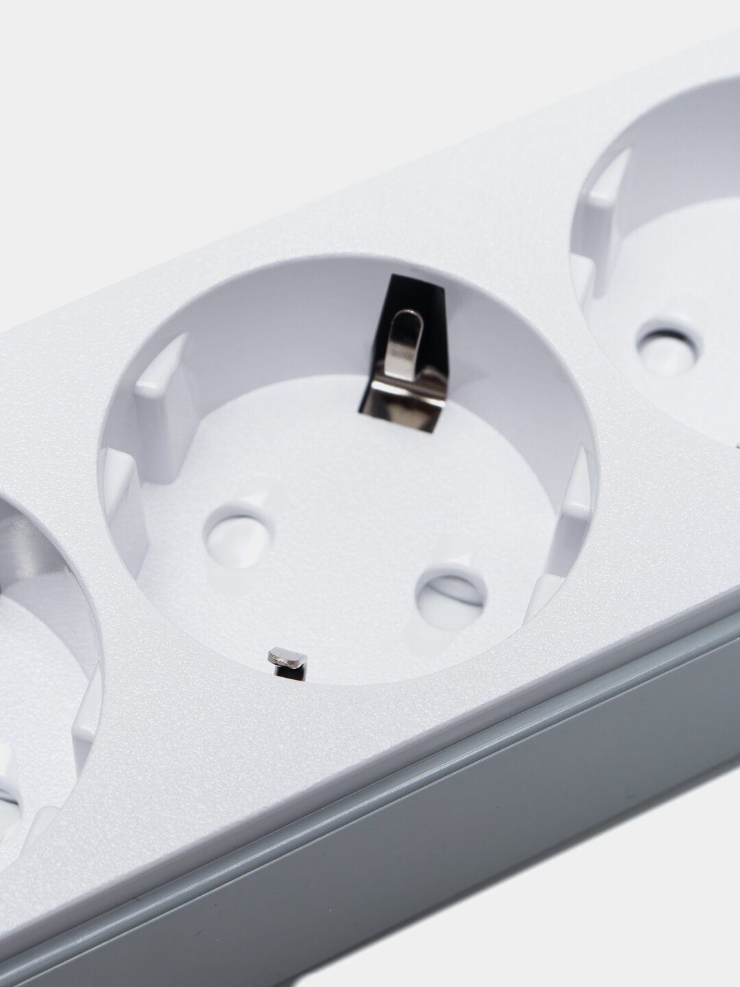 Сетевой фильтр LDNIO SE4432, 4 USB-порта, 4 евро-розетки, 2м, 2500Вт — фото 1