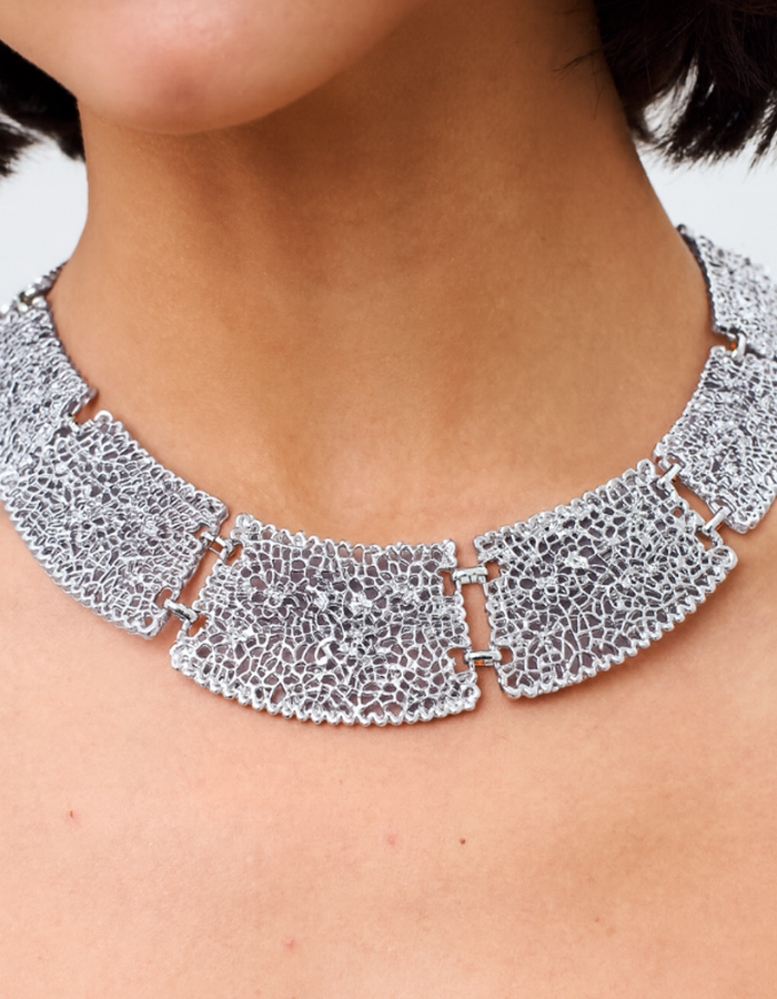 Колье MariArsi, длина 40 см, серебристый металлик