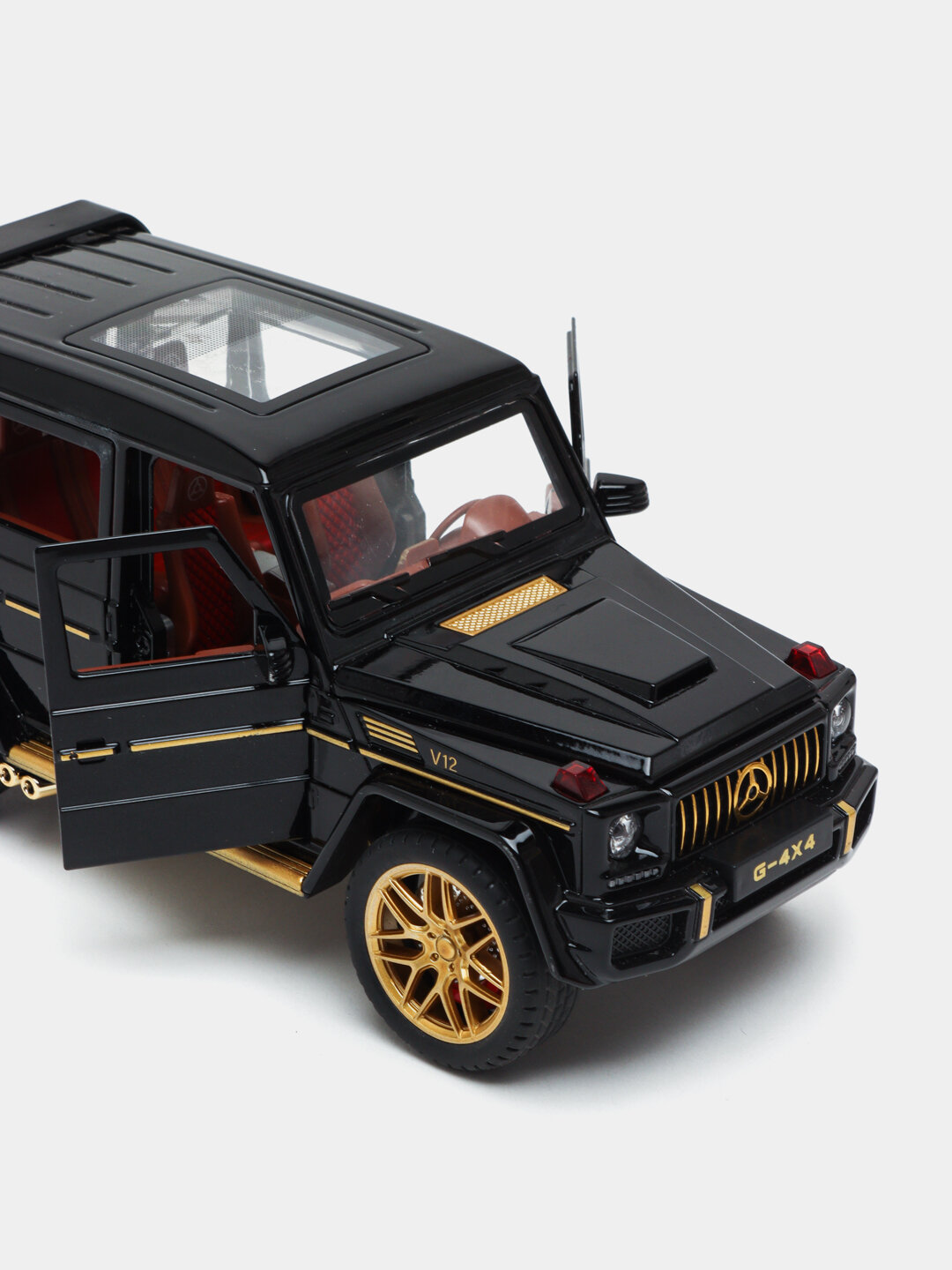 Игрушка Mercedes Gelik 1:74, на батарейках, со светом и звуком для детей