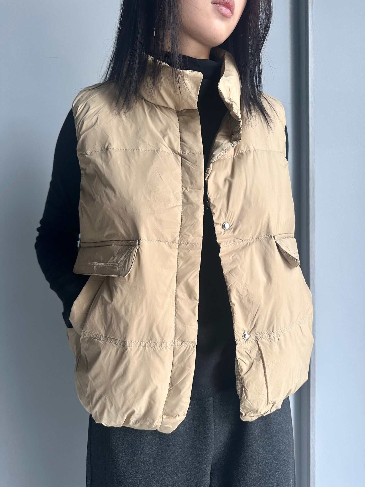 Жилет INK Белый, черный, бежевый, размер M, бежевый — фото 1