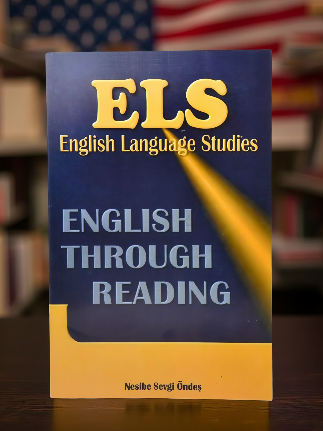 ELS English language studies English Through Reading A5 | Nesibe Sevgi Ondes