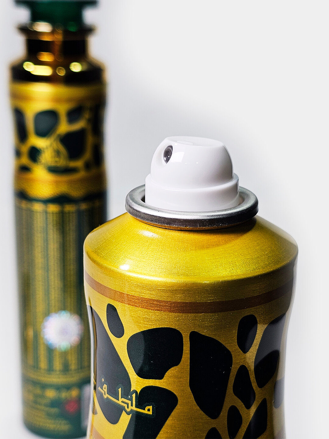 Освежитель воздуха Lattafa Dirham Dubai Spray, 300 мл – для дома и авто — фото 1