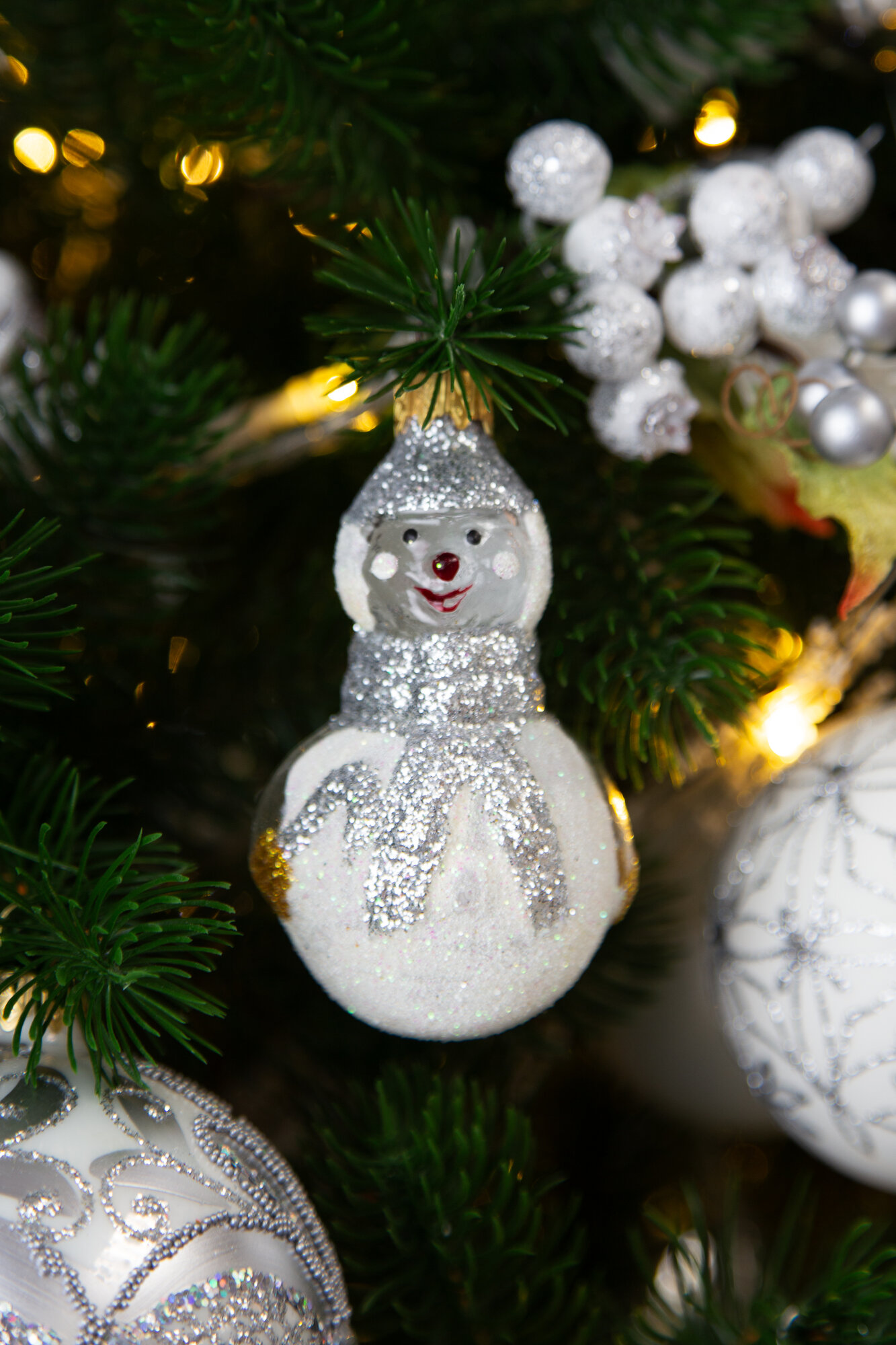 Елочная новогодняя игрушка коломеев Снеговик с Елочная новогодняя игрушка коломеевфом, прозрачная серия, в подарочной упаковке, h-12см