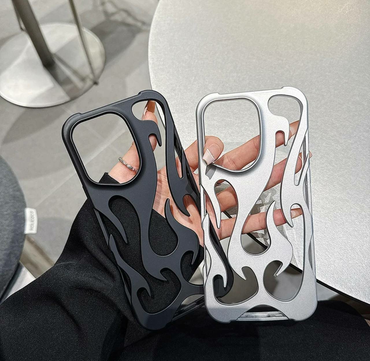 Чехол, для iPhone 16 Plus, модный, матовый, с вырезом "Пламя" — фото 1