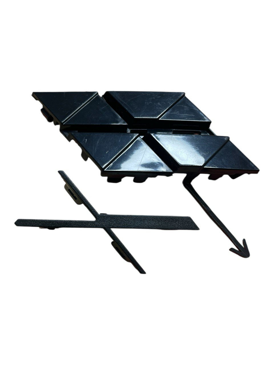 SAGarage Заглушка буксировочного крюка (перед) Changan UNI-V (C281F271301-2500) Аналог